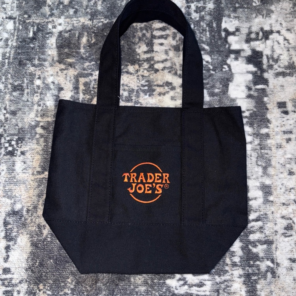 Trader Joe’s limited edition canvas bag new
